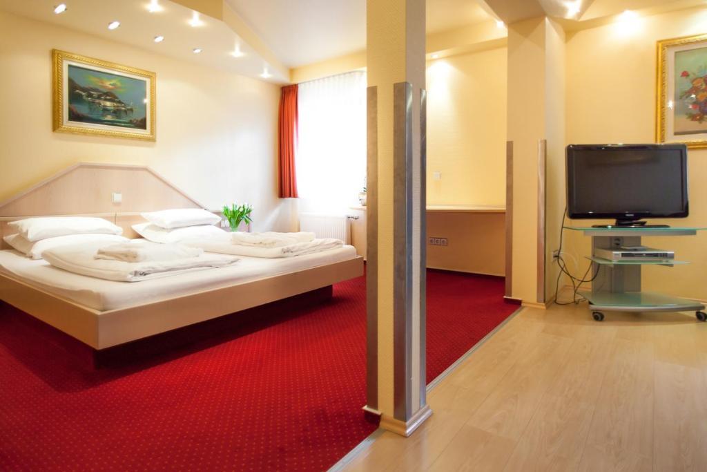 Ramsteiner Hof Hotel Екстериор снимка